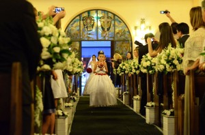 166971_211864708901553_100002340762849_466150_1988011160_n