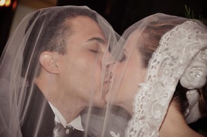 228364_208960712459619_100000370747887_682992_7765066_n