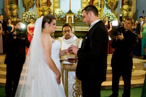 228528_490413120970030_111491439_n