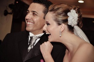 230188_208959649126392_100000370747887_682983_6411794_n