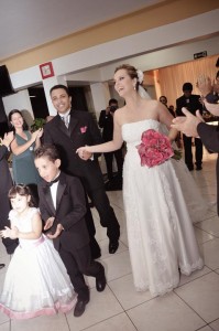 230299_208960882459602_100000370747887_682999_2460066_n