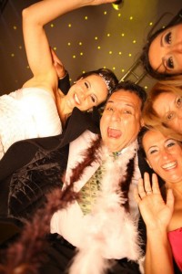 294738_250255321689187_100001141640702_696068_1724438345_n