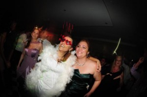 299046_120080531424751_100002684130757_83830_5864719_n