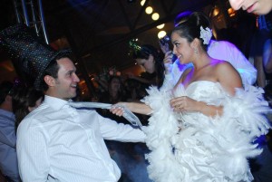 305831_1544059659250_1767769565_770753_419770520_n