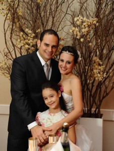 306368_250097771704942_100001141640702_695565_876041992_n