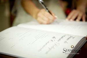 306436_190324377719376_100002254450274_396855_1592914327_n