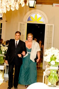 307295_1490204391803_1734805762_753329_3312411_n