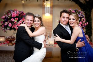 308861_190324871052660_100002254450274_396870_11156763_n