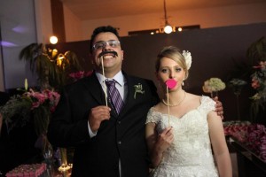 310869_288025561216947_100000285170701_1152452_23169921_n