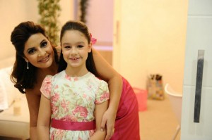 315066_250250835022969_100001141640702_695979_1054829526_n