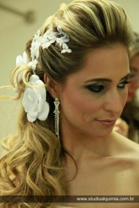 379103_300193490017236_100000797636144_718316_1414053843_n