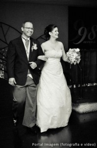 393476_274336012610591_100001025831770_878296_1040525892_n