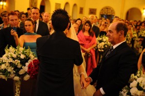 399732_211881338899890_100002340762849_466198_609855472_n