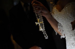 401620_211972772224080_100002340762849_466380_1629009202_n