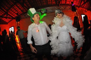 420178_332547120125058_100001093179402_975816_1582061835_n