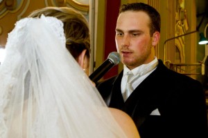 423549_490412877636721_754185769_n