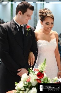 528813_10151854213980533_296880571_n