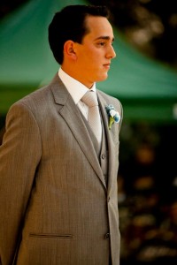 578719_215221145259729_100003155340160_358994_1267299092_n