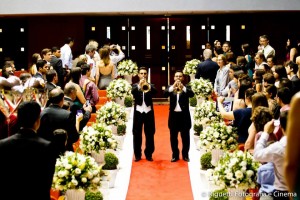 1535612_3718362294358_2133353252_n