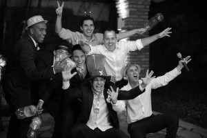 529478_582951575114419_1976450254_n