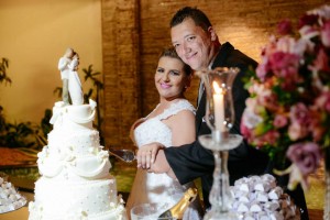 1148994_601861103240169_563370869_n