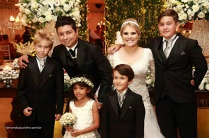 1557510_583623988388493_487909388_n