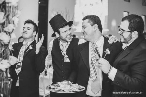 10563105_433450890128349_4722864007157889098_n