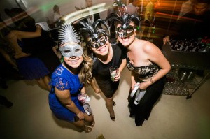 10384443_331200720398156_4311815251057563393_n