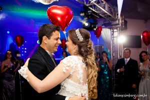 900x600xCasamento_LaRo_076.jpg.pagespeed.ic.HazsFAMZfS