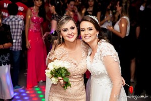 900x600xCasamento_LaRo_105.jpg.pagespeed.ic.Nfo7xWYGij