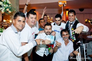 900x600xCasamento_LaRo_111.jpg.pagespeed.ic.0N3CGUHBrP