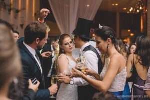 11224025_10200901503776583_113341640327521151_o