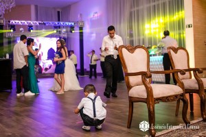 37133893_2106943932713239_3172164395585241088_n