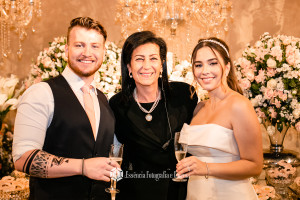 Cas Caroline Charlie Site-181